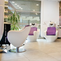 Salon fryzjerski Artistique Września, września