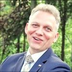 Jakub Maryniaczyk - Strateg, Analityk, Polihistor, Multipotencjalista, Ekspert, Wieloletnie Doświadczenie w Branży Kongresowej i Technice Audiowizualnej, Wrocław, Logo